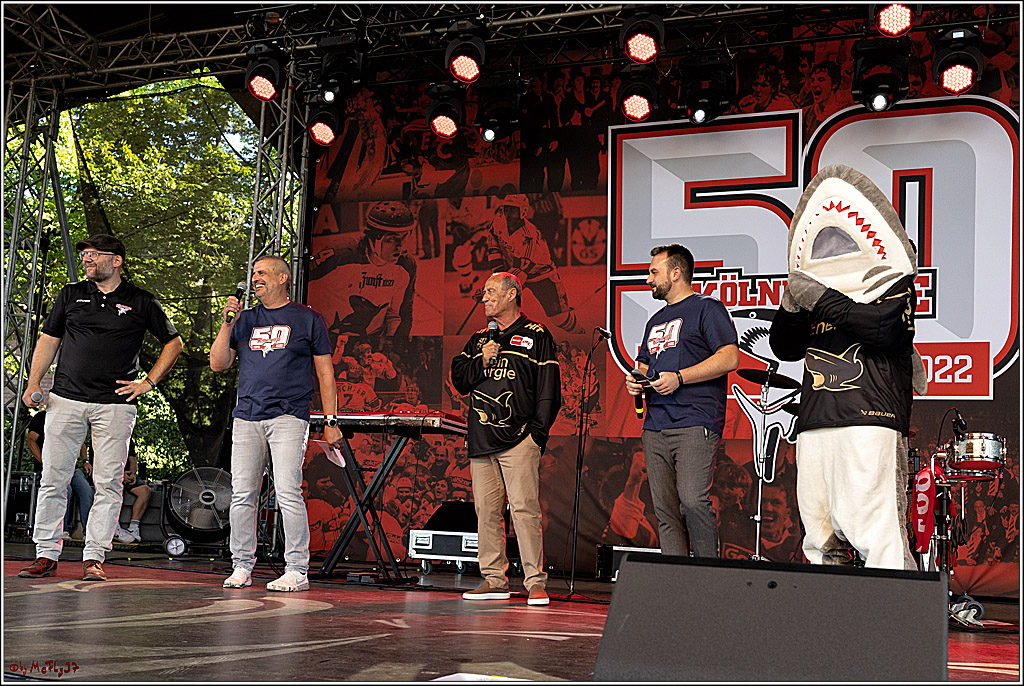 PENNY DEL;  Koelner Haie Fan- Fest zur Jubiläumssaison; Koeln, 12.08.2022